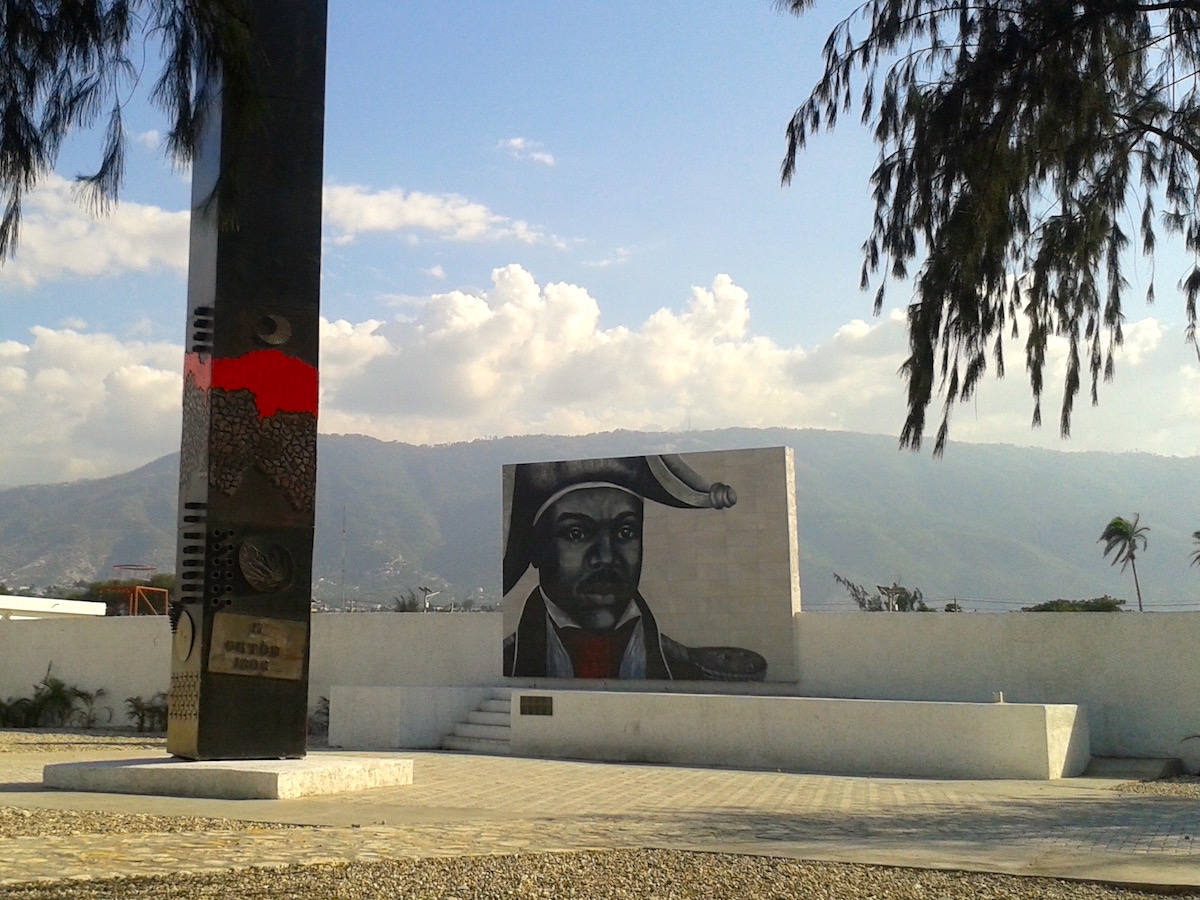 Mural of a portrait of Dessalines.